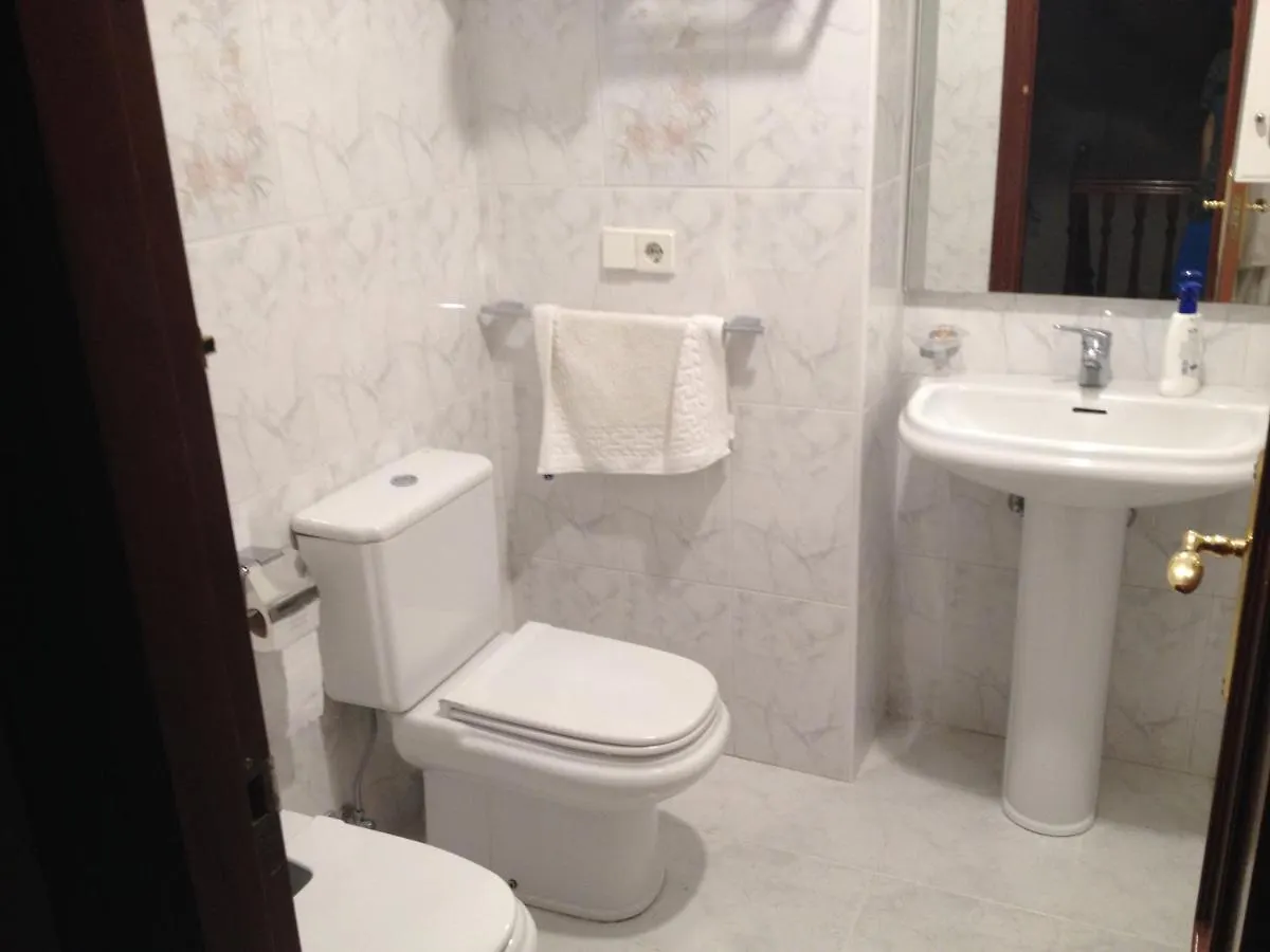 Puiana, Irun Hotel Anaca Homestay